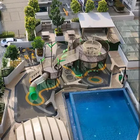 Sky Tree Studio Apartment At Bukit Indah, Johor Johor Bahru Exterior photo