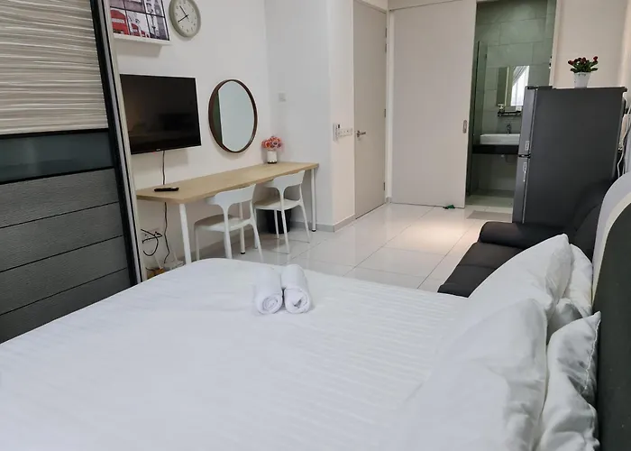 Sky Tree Studio Apartment At Bukit Indah, Johor
